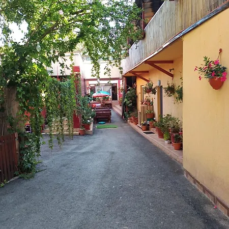 Casa Rebeca *